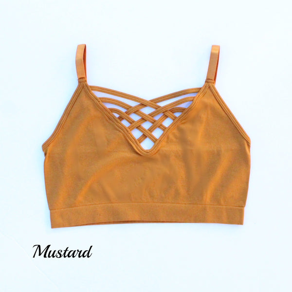 Criss Cross Strap & Stretchy Smocking Back Crochet Scalloped Lace Bralette  Top  Removable Padded Bra, Yellow Kiwi, 2X : : Clothing, Shoes &  Accessories